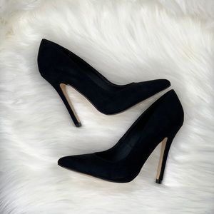 NWOT Black Velvet Beatrice heels